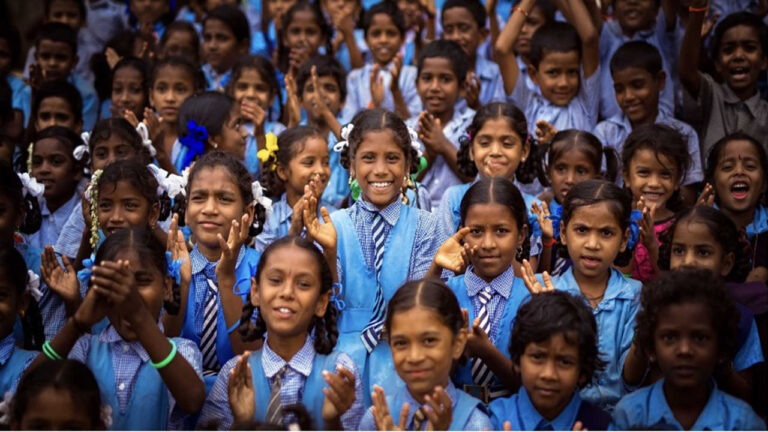 Govt Schools: ఇక సర్కార్‌ బడుల్లో రద్దీకి చెక్.. కీలక ఉత్తర్వులు జారీ చేసిన కూటమి ప్రభుత్వం