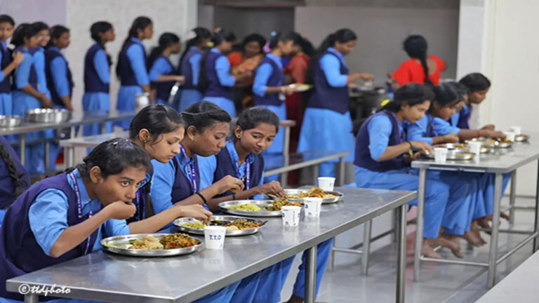 Ttd Launches Midday Meals For Day Scholars,టీటీడీ మరో శుభవార్త.. ఆ విద్యార్థినులకు పూర్తిగా ఉచితం, ప్రతి రోజూ ఉంటుంది – ttd launched mid day meals scheme for tirupati sri padmavathi womens junior college day scholars