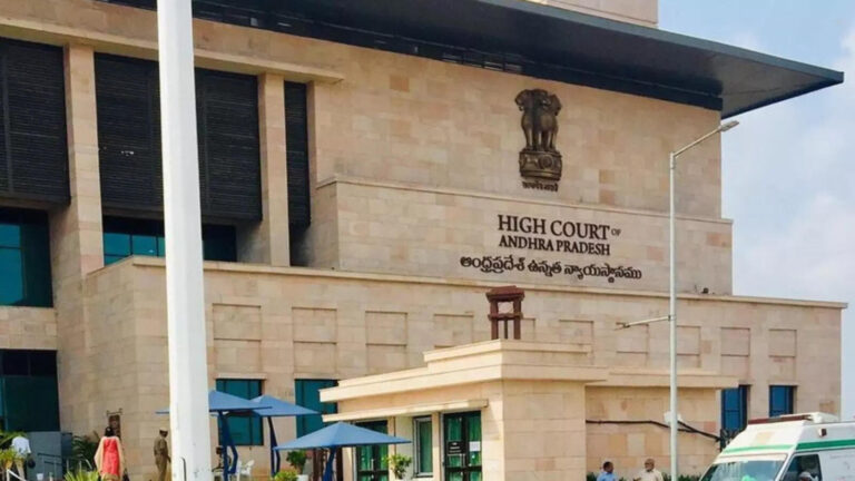 AP High Court Grants Anticipatory Bail To Harsha Veena,జనసేన ఎమ్మెల్యే అరవ శ్రీధర్ వీడియోల ఎపిసోడ్.. మహిళకు ఊరట, హైకోర్టులో బెయిల్ – ap high court granted conditional anticipatory bail to woman in railway kodur janasena party mla arava sridhar issue AP High Court Grants Anticipatory Bail To Harsha Veena,జనసేన ఎమ్మెల్యే అరవ శ్రీధర్ వీడియోల ఎపిసోడ్.. మహిళకు ఊరట, హైకోర్టులో బెయిల్ – ap high court granted conditional anticipatory bail to woman in railway kodur janasena party mla arava sridhar issue