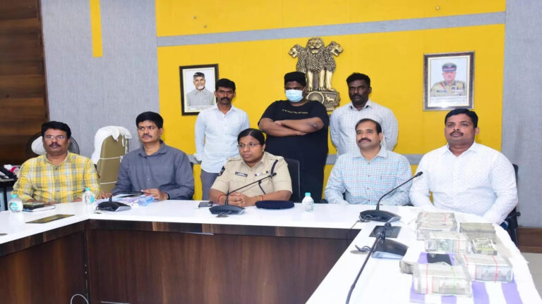 Vijayawada Olx Case Ajith Kumar One Sim Rs 1500,రూ.50 విలువైన సిమ్ రూ.1500 కోనుగోలు చేసి.. ఒకసారి వాడిన నంబర్ మరోసారి వాడడు, మనోడి తెలివికి – ajith kumar buy one sim for rs 1500 in olx and other cheating cases reports Vijayawada Olx Case Ajith Kumar One Sim Rs 1500,రూ.50 విలువైన సిమ్ రూ.1500 కోనుగోలు చేసి.. ఒకసారి వాడిన నంబర్ మరోసారి వాడడు, మనోడి తెలివికి – ajith kumar buy one sim for rs 1500 in olx and other cheating cases reports