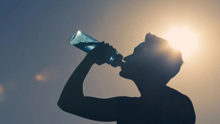 Andhra Pradesh High Temperatures Heat Waves Today,ఏపీలో రికార్డు స్థాయిలో ఎండలు.. ఈ జిల్లాల ప్రజలకు APSDMA హెచ్చరిక, జాగ్రత్తగా ఉండాలి – apsdma warns people on high temperatures and heat waves in andhra pradesh on april 17 2026