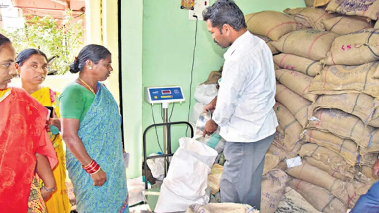 Andhra Pradesh Ration No Kandipappu In May Month,రేషన్ కార్డుదారులకు బ్యాడ్ న్యూస్.. ఈ నెల కూడా లేనట్లే, ఆ మూడు మాత్రమే ఇస్తారు – kandipappu shortage for ration card holders in ration distribution for may 2026 also at andhra pradesh