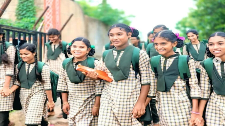 Andhra Pradesh Schools 87 Holidays In 2026-2027,ఏపీలో స్కూల్ విద్యార్థులకు పండగే.. 2026 దసరా, సంక్రాంతి సెలవుల లిస్ట్ ఇదే.. మొత్తం 87 రోజులు సెలవులు – 87 holidays for schools in 2026 to 2027 academic year andhra pradesh reports